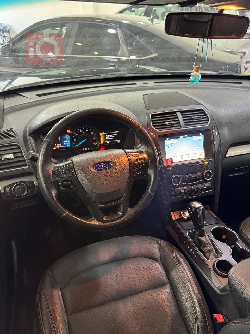 فۆرد ئێکسپلۆرەر